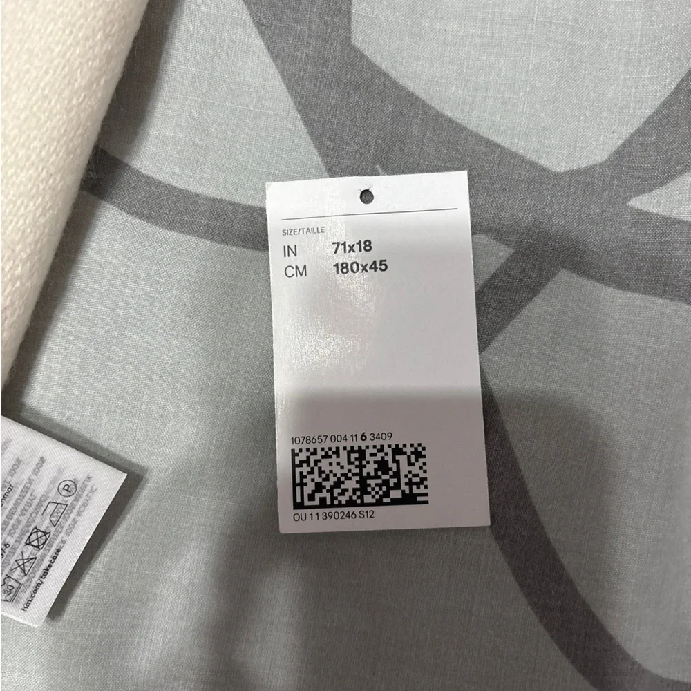 H&M Cream Fringe Scarf